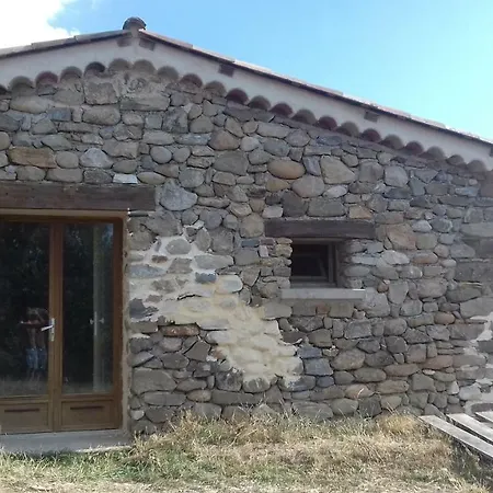 Nid De Poussins Apartamento